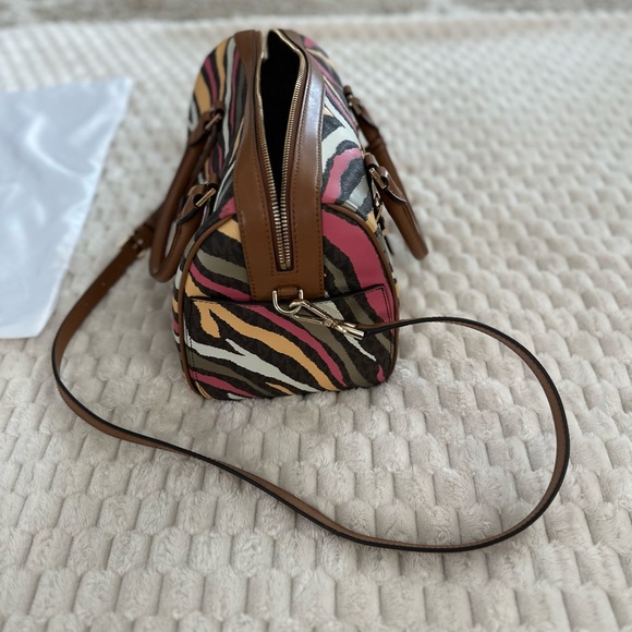 NWOT Michael Kors Zebra Large Satchel - Picture 12 of 15